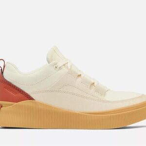 Sorel water proof sneakers Out N About low tops size 8